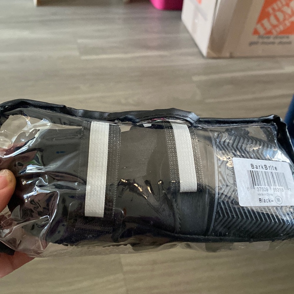 dog shoes -for rain mainly- sizes small and medium